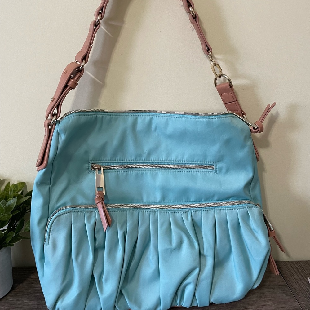 Sondra Robert’s hobo bag